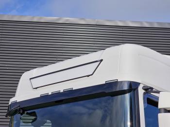 R580 / V8 6X2 / RETARDER / FULL AIR